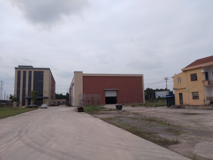 M002  金山工業(yè)園區(qū)內(nèi)漕涇鎮(zhèn)獨(dú)院1100平/層 共5層 共5500平米 多層帶客梯廠房型展示辦公樓出租 600平起租