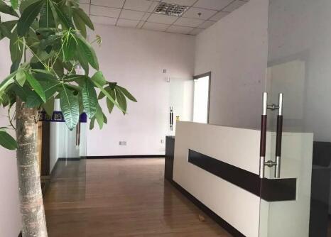 XA閔行莘莊銀都西路近中春路創(chuàng)意園園區(qū)倉儲(chǔ)辦公樓出租 可做倉儲(chǔ)、電商、貿(mào)易 50平起租 