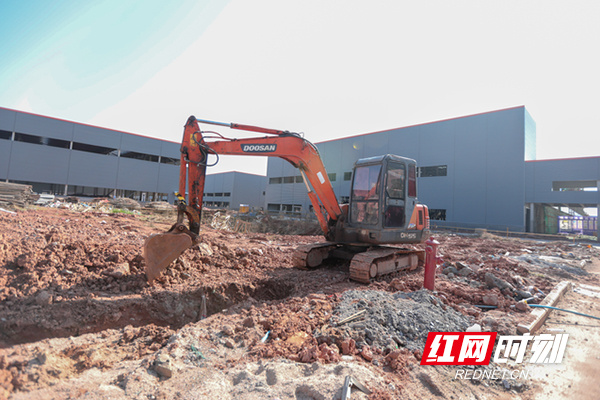 株洲高新區(qū)59個在建重點產(chǎn)業(yè)項目復(fù)工率達99%