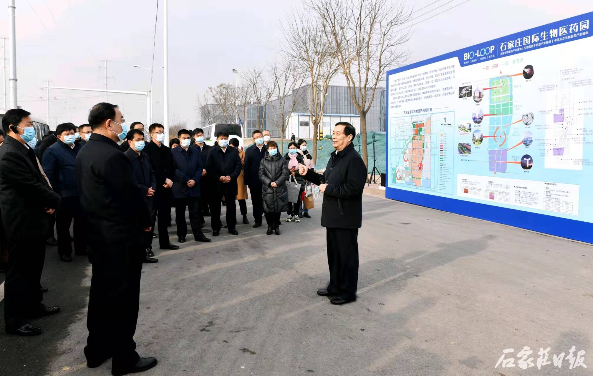 推動三大產(chǎn)業(yè)園區(qū)建設(shè)優(yōu)化營商環(huán)境