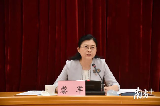 罕見！岳陽籍一女副市長正廳級！